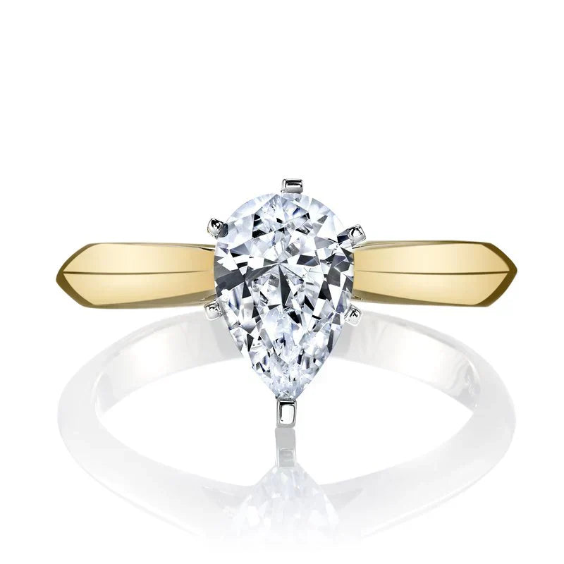 CCustom Engagement Ring vs. Designer Ring