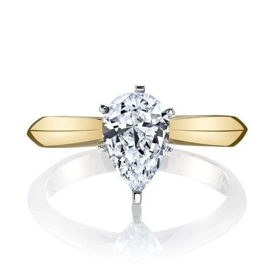 CCustom Engagement Ring vs. Designer Ring