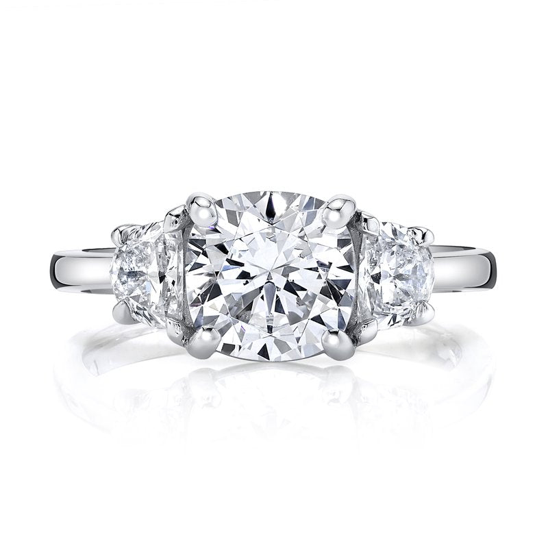 Three-Stone Round Diamonds