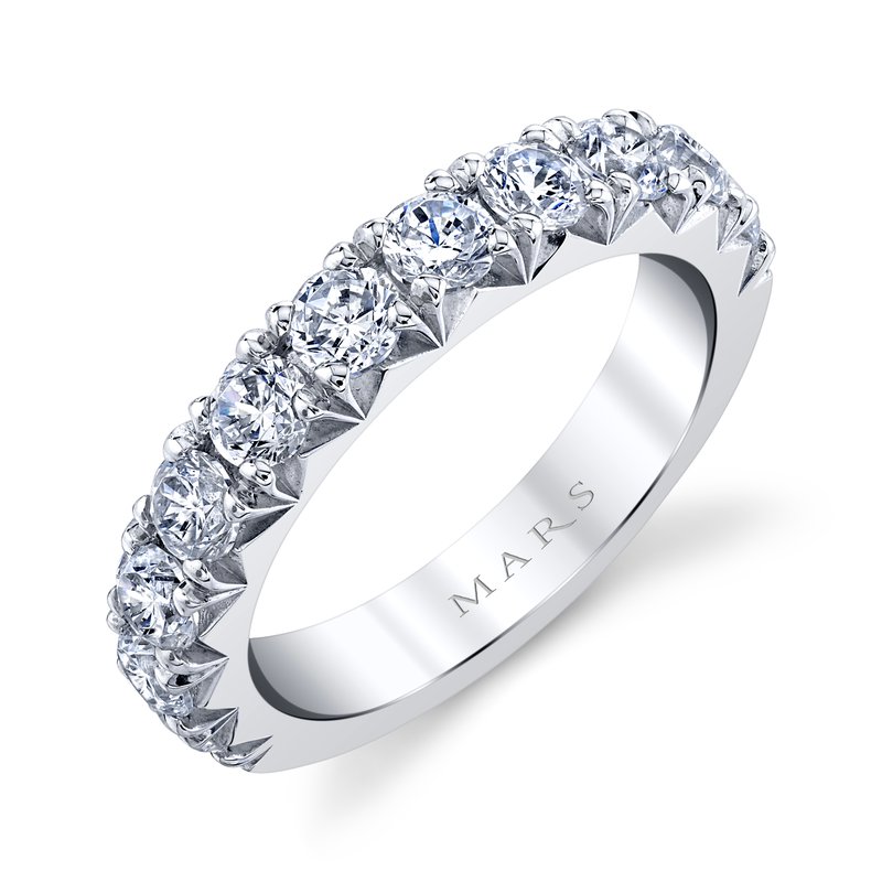 14k White Gold 1.50 CRT Fishtail Pave Ladies Band